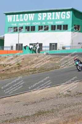 media/Apr-20-2025-AHRMA (Sun) [[393a79c373]]/Race/Group 2/Turn 4b/